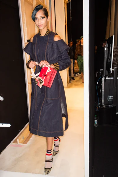 Look 14